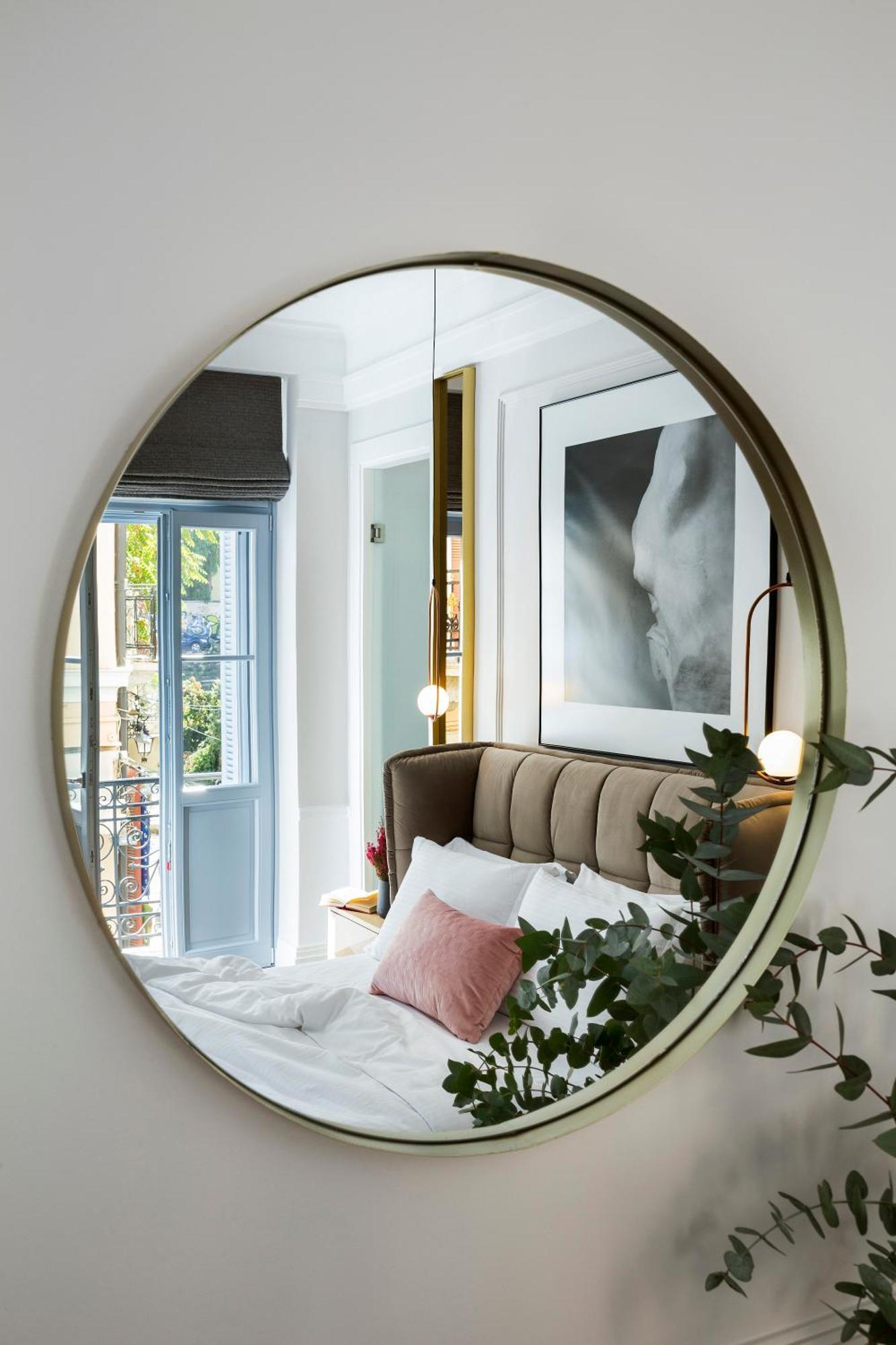 Elegant Suite Partial Acropolis View