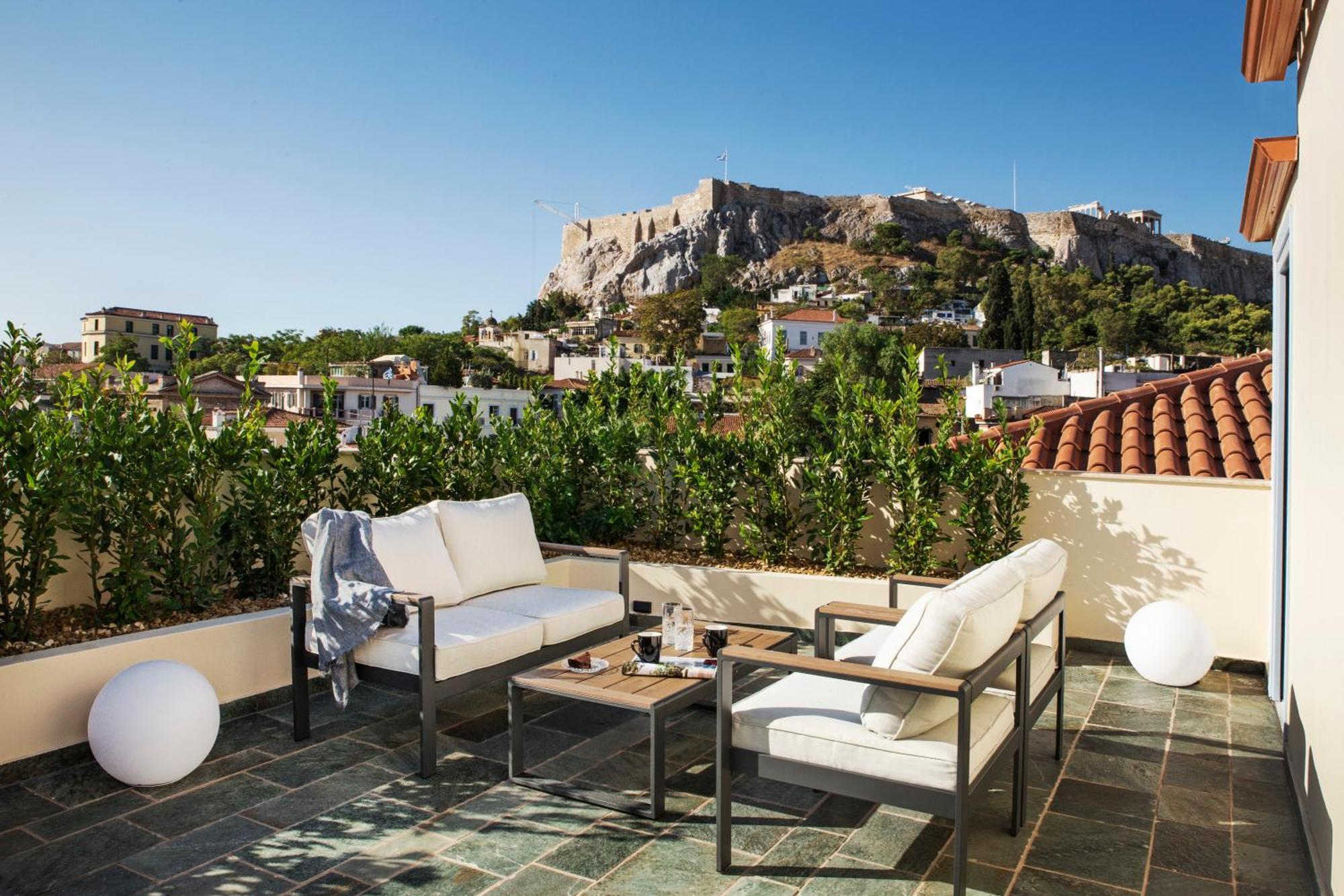 Iconic Suite Acropolis View & Private Hot Tub